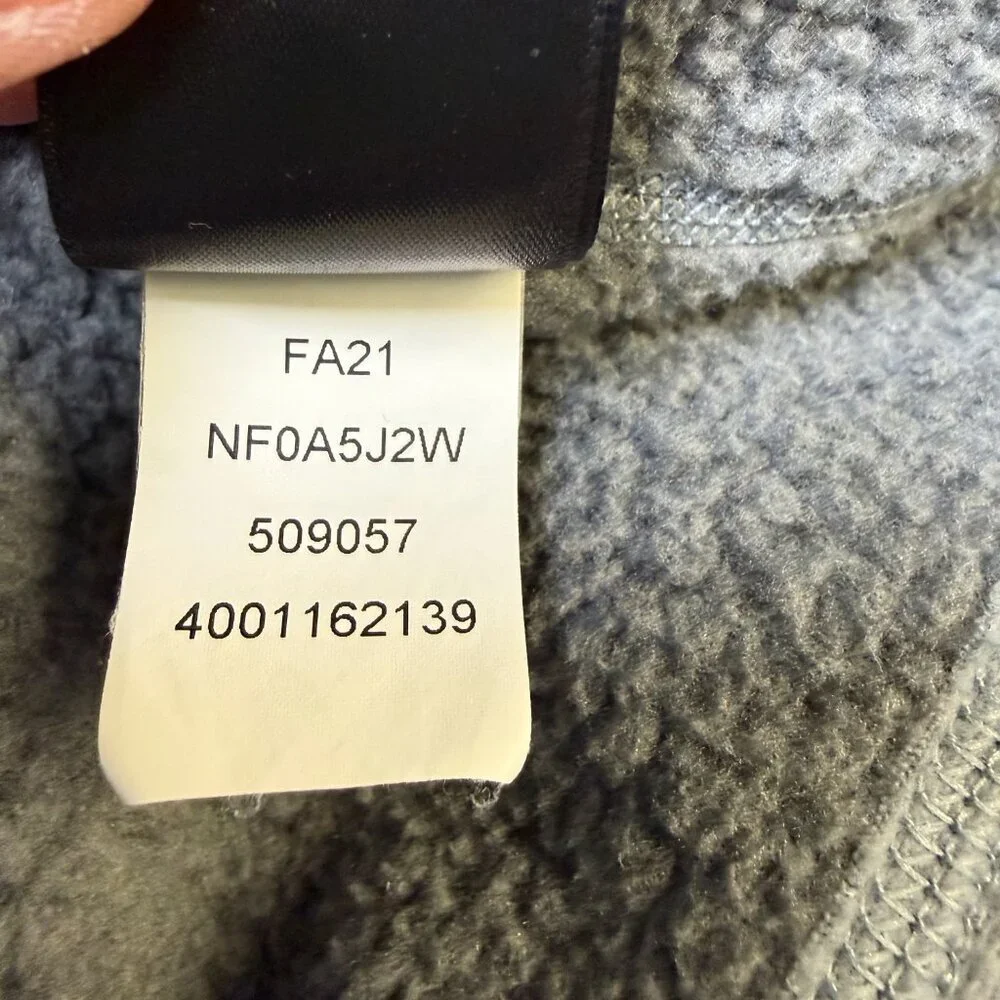 The North Face Men’s‎ Gordon Lyons 1/2 Zip Pullover Large Gray Heather EUC